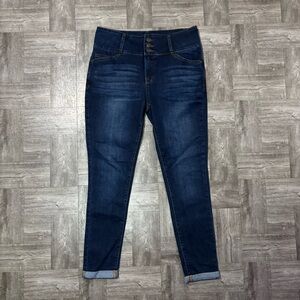 Women’s Simple Society Hi Rise Pull On Jeans Size 11/30